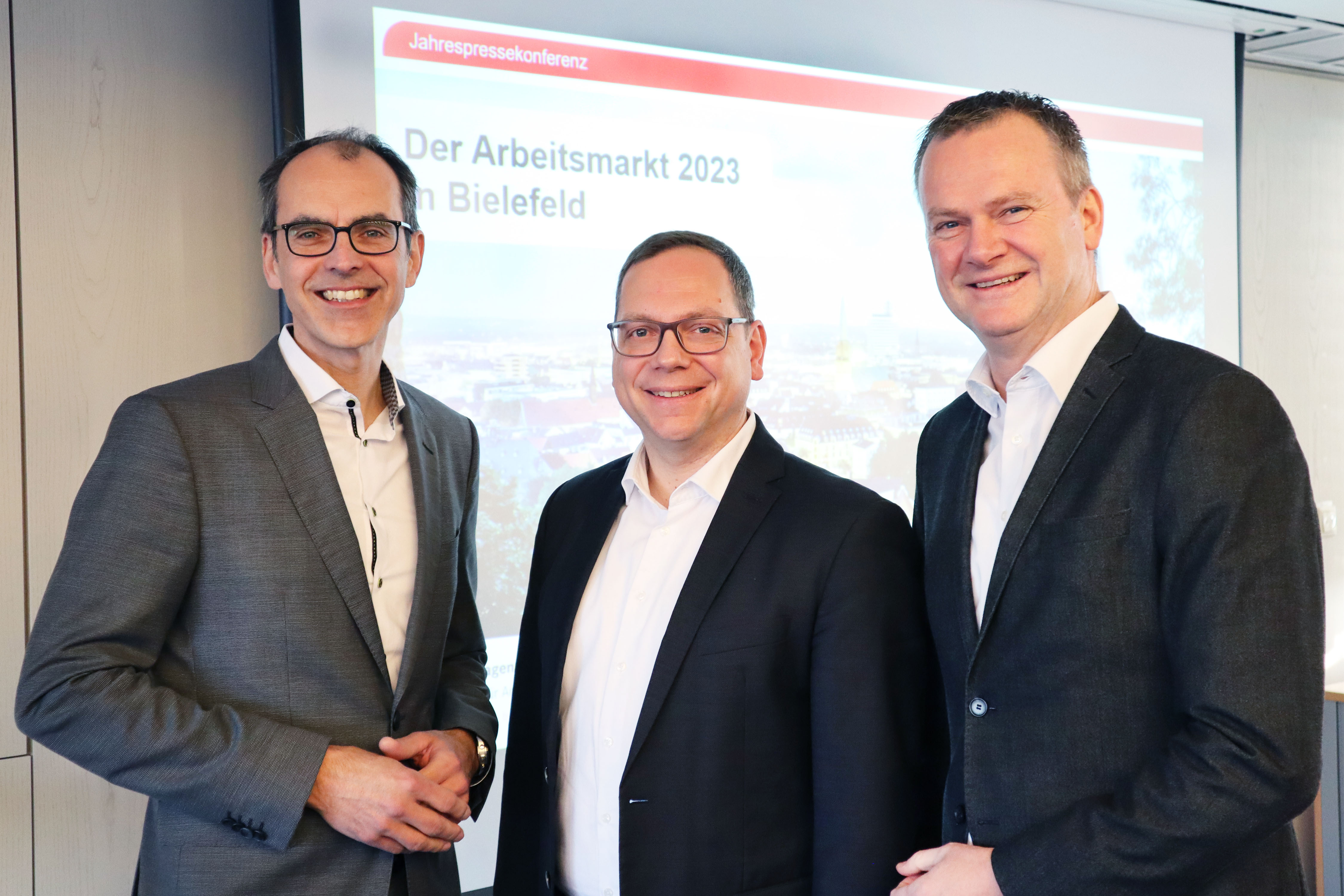 Wolfgang Draeger (v.l.), Marc-Sebastian Alex und Günter Michaelis auf der Jahrespressekonfrenz 2023