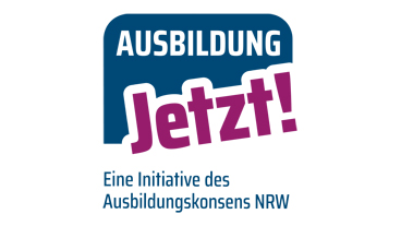 Auf der Grafik ist das Logo mit folgendem Text abgebildet: Ausbildung jetzt! Eine Initiative des Ausbildungskonsens NRW