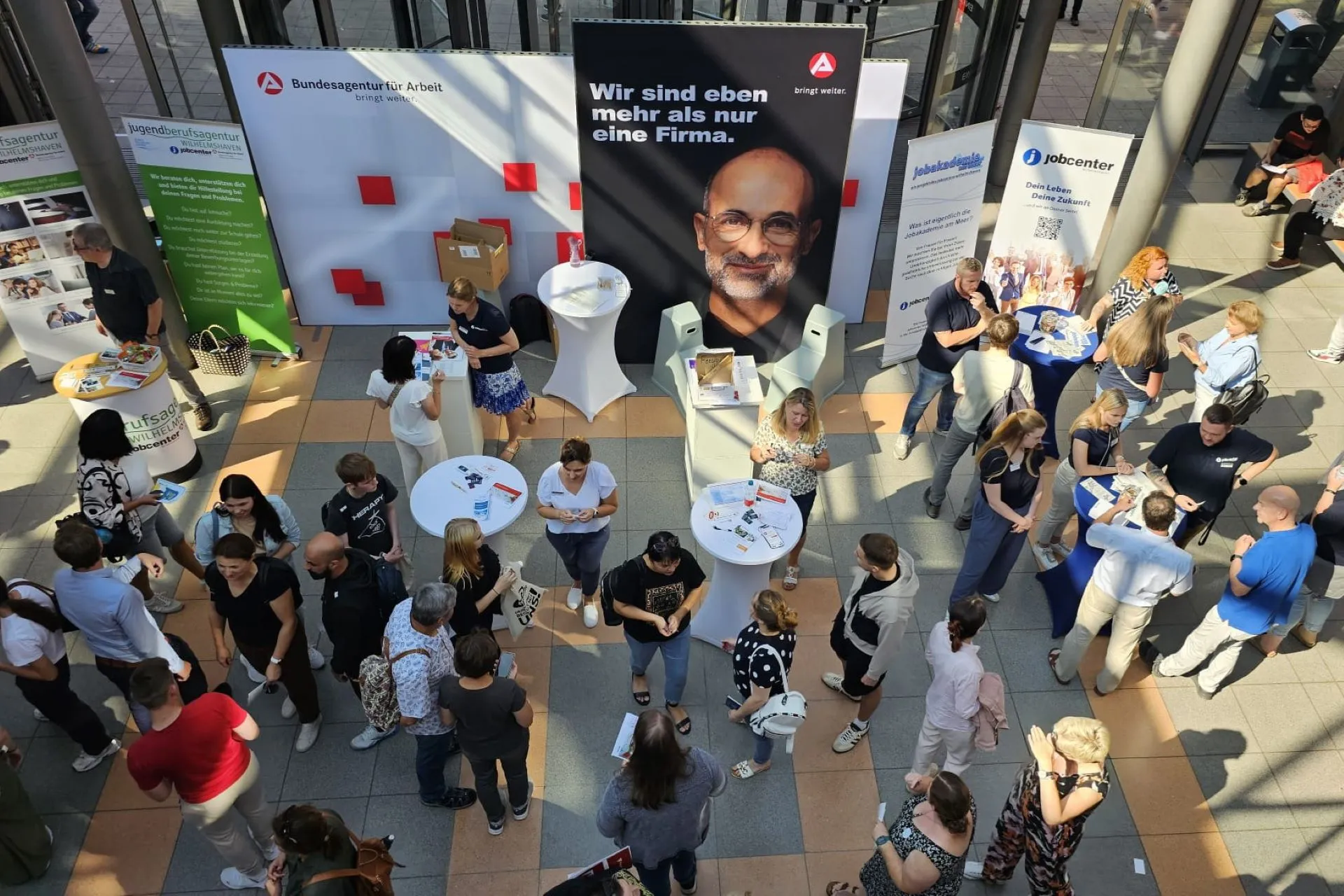 Der Messestand der BA auf der JadeFuture 