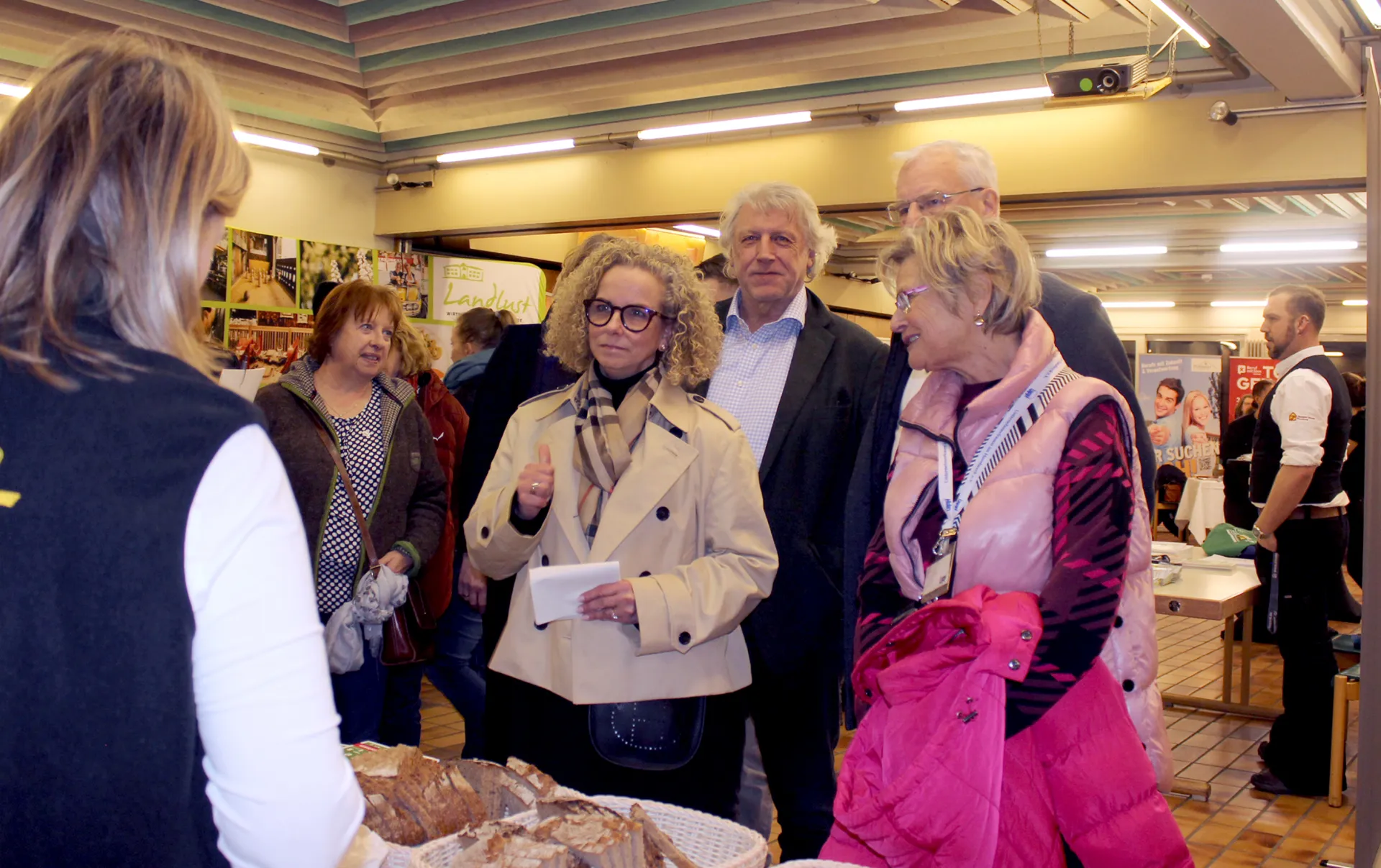 Reger Austausch auf der Berufsinfo-Messe in Kirchseeon 