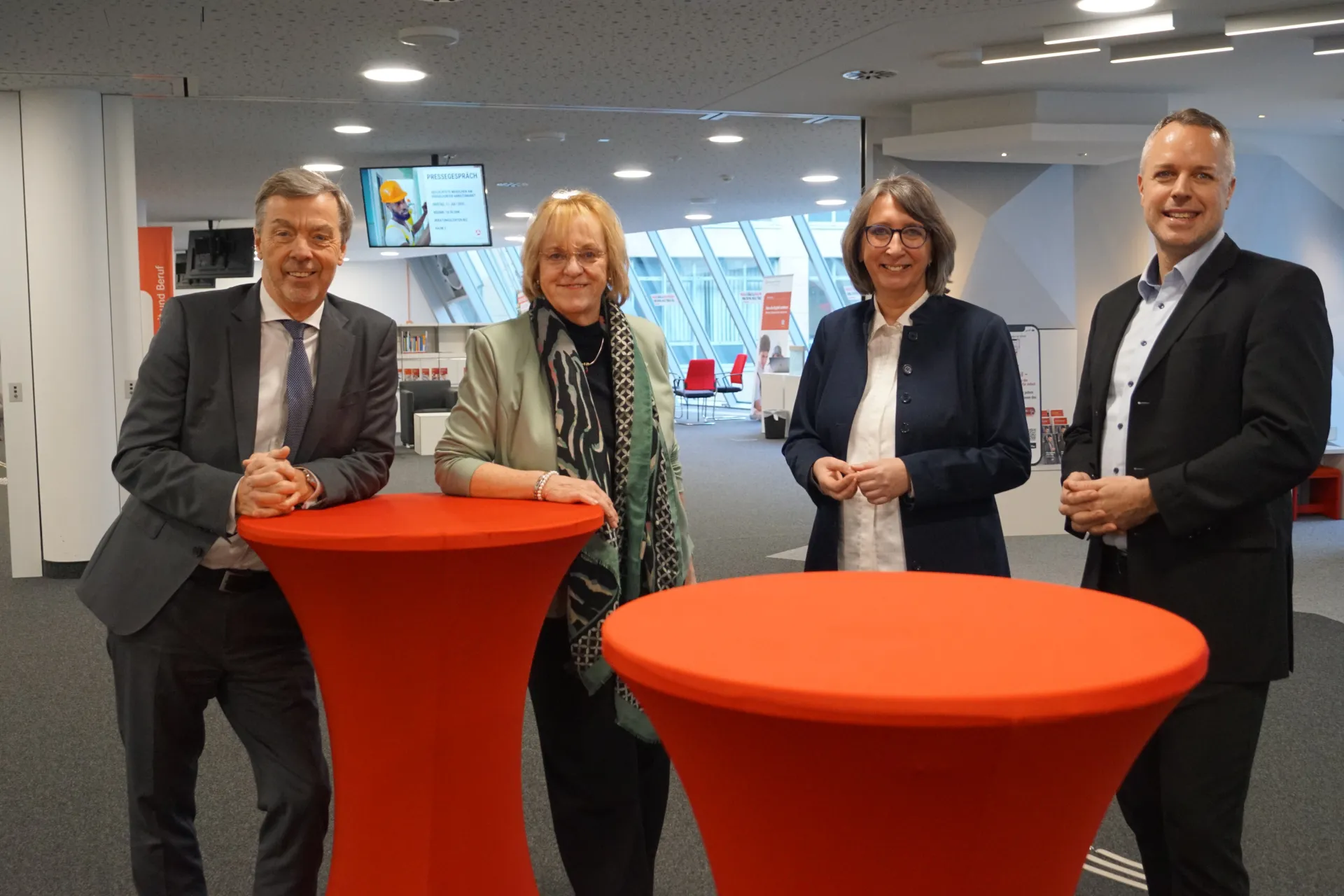 vlnr: Michael Grütering, Sigrid Wolf, Birgitta Kubsch-von Harten, Christoph Tatura